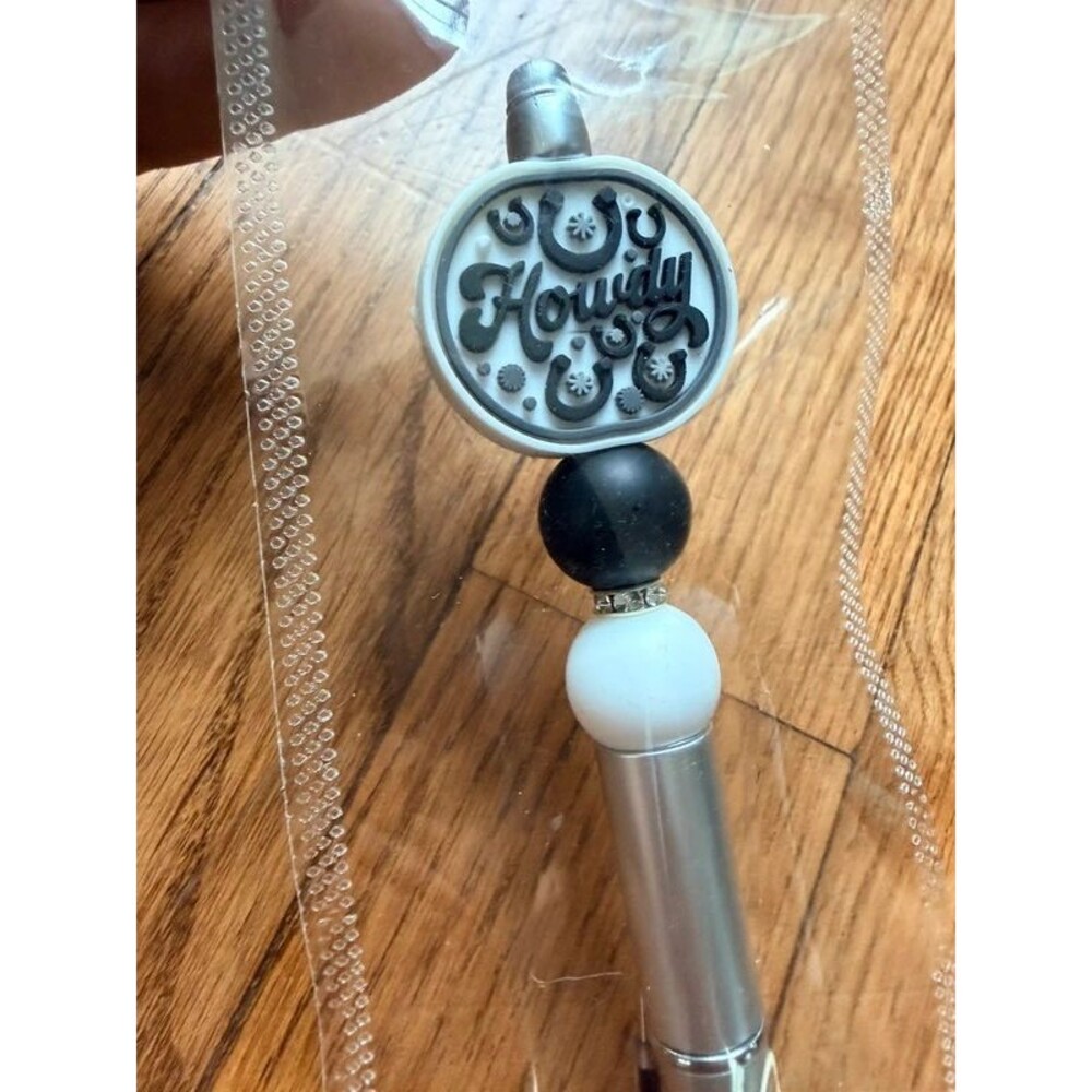 New Handmade Howdy western cowboy southern horseshoe pen